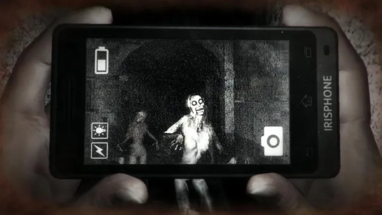 Скриншот DreadOut: Keepers of The Dark — 4